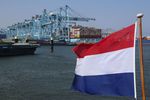 Les Pays-Bas dévoilent leurs mesures pour freiner l’immigration et annoncent qu’ils souhaitent se retirer de la politique européenne d’asile et de migration.