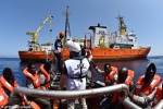 Migrants en Méditerranée : des ONG dans la ligne de mire de la justice italienne