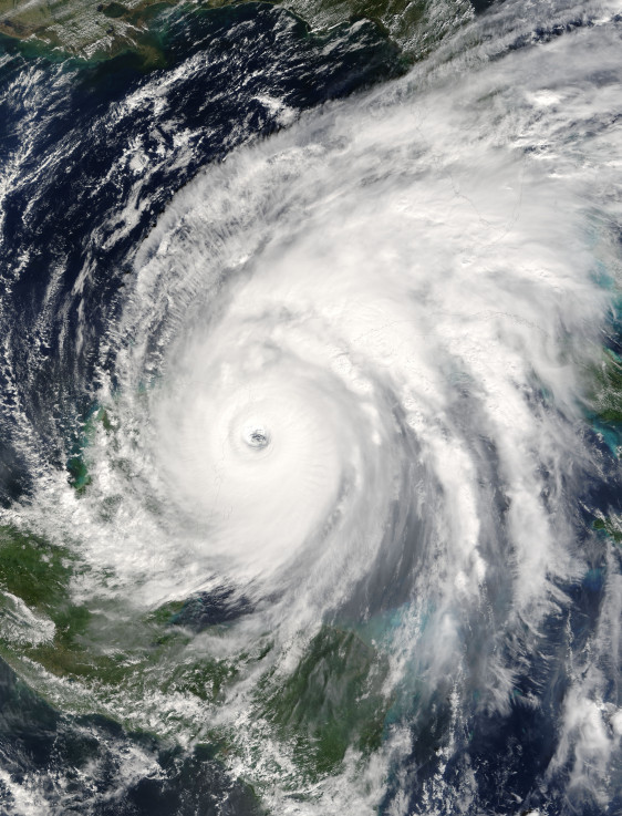 Hurricane_Wilma_21_oct_2005_1625Z