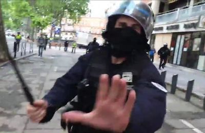 «Inacceptable» : Moscou condamne le matraquage d'un journaliste de RT France par un policier
